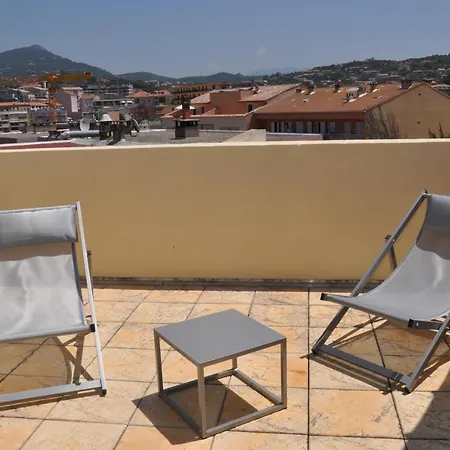Appartement T4 - Du Port *